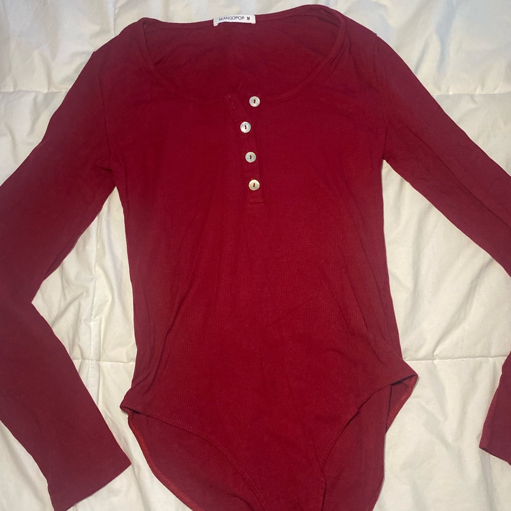 Long-Sleeve Buttoned Bodysuit